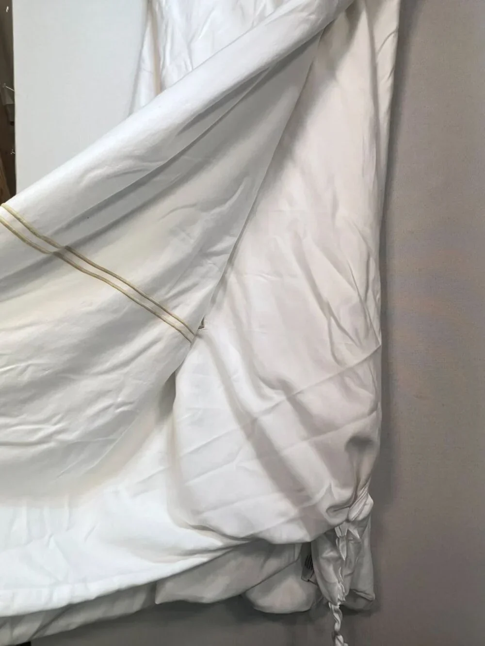 Italian Hotel Collection Pacific Coast Full/Queen Duvet Cover Bedding White Zip
